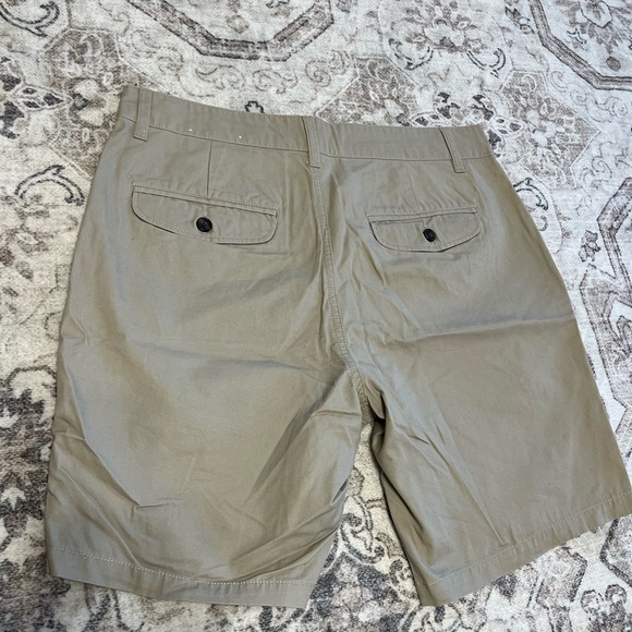 Men’s shorts - Picture 3 of 3